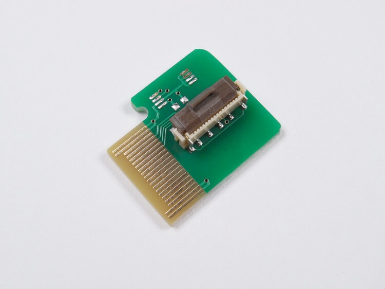 Sensor board for connecting flow-through biosensors